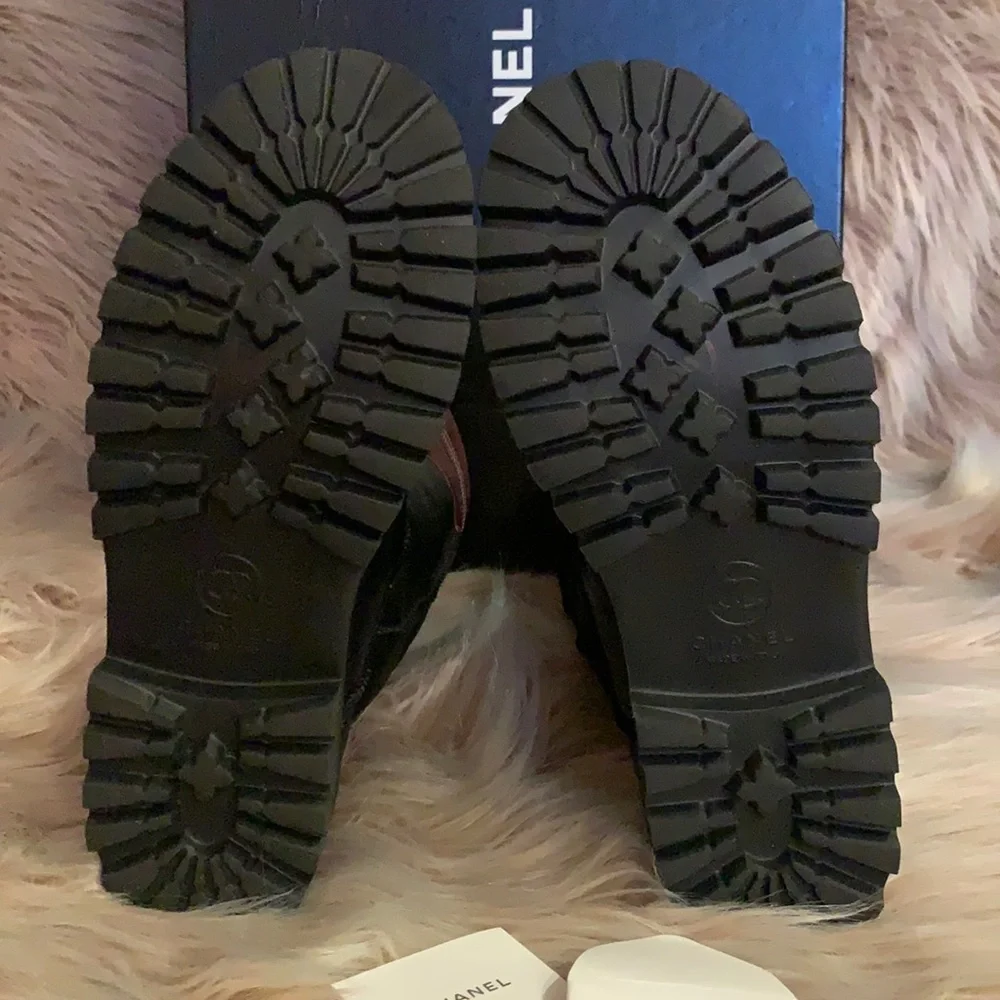 New Chanel Boots - Picture 16 of 17